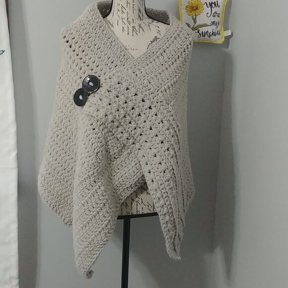 Handmade Crocheted Heavyweight Left Handed Light Grey Shawl/Poncho - Picture 2 of 6